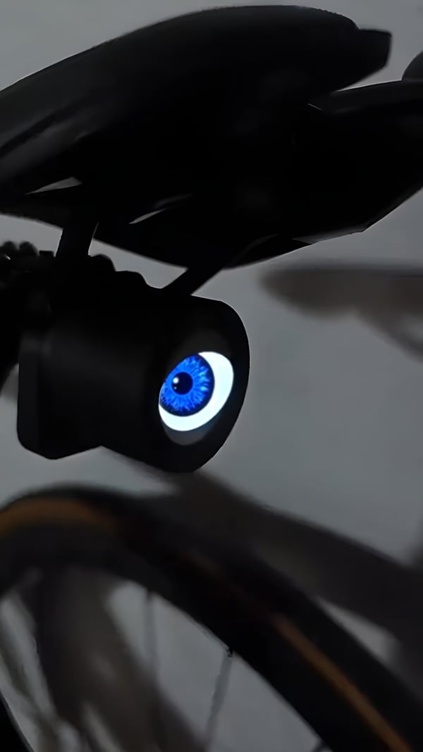 Dynamic Demon Eye Safety Lights – Illuminate Your Ride with Style!